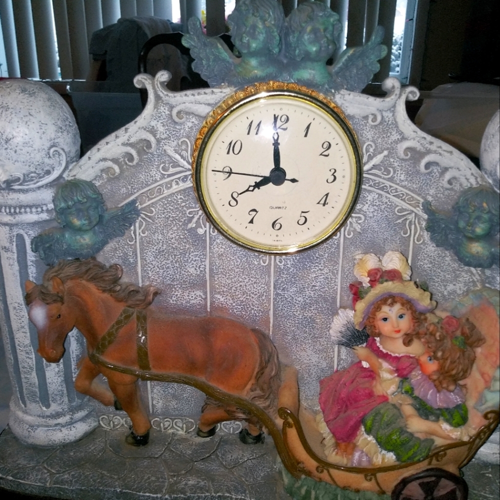 DMB collection clock